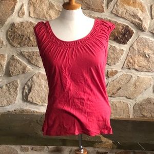 Ruffled neck detailed red top